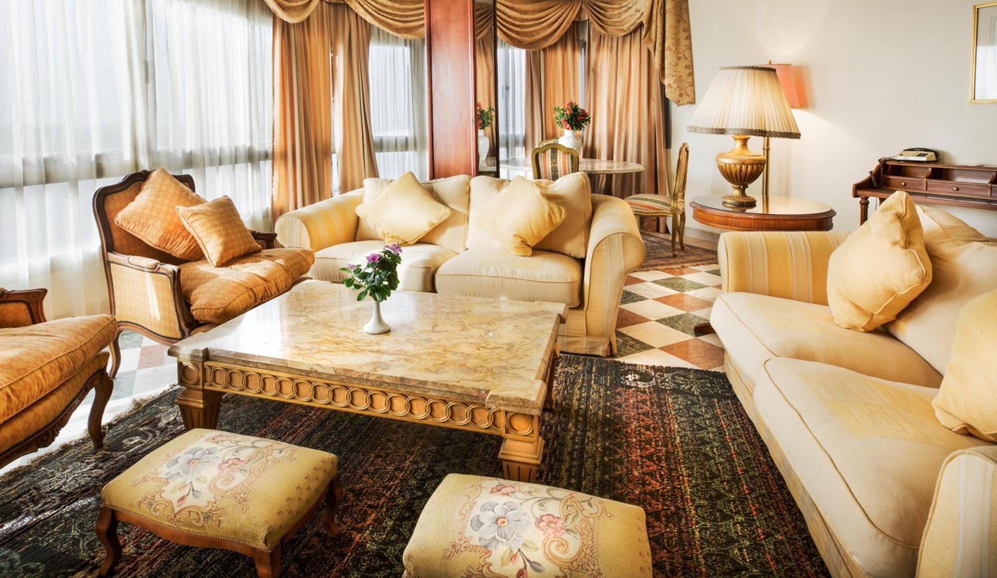 Pyramisa Hotel Луксор Екстериор снимка