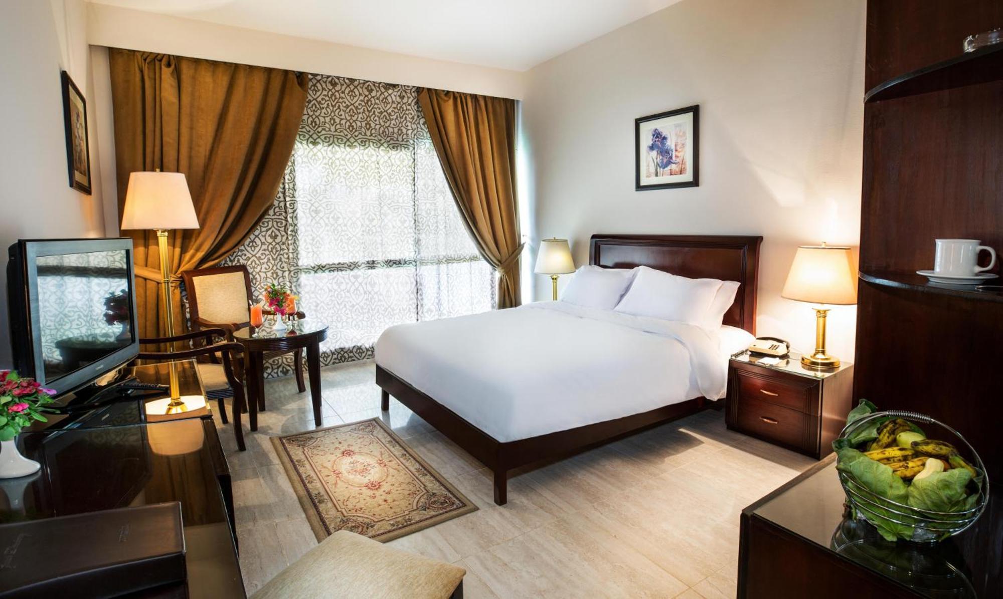 Pyramisa Hotel Луксор Екстериор снимка