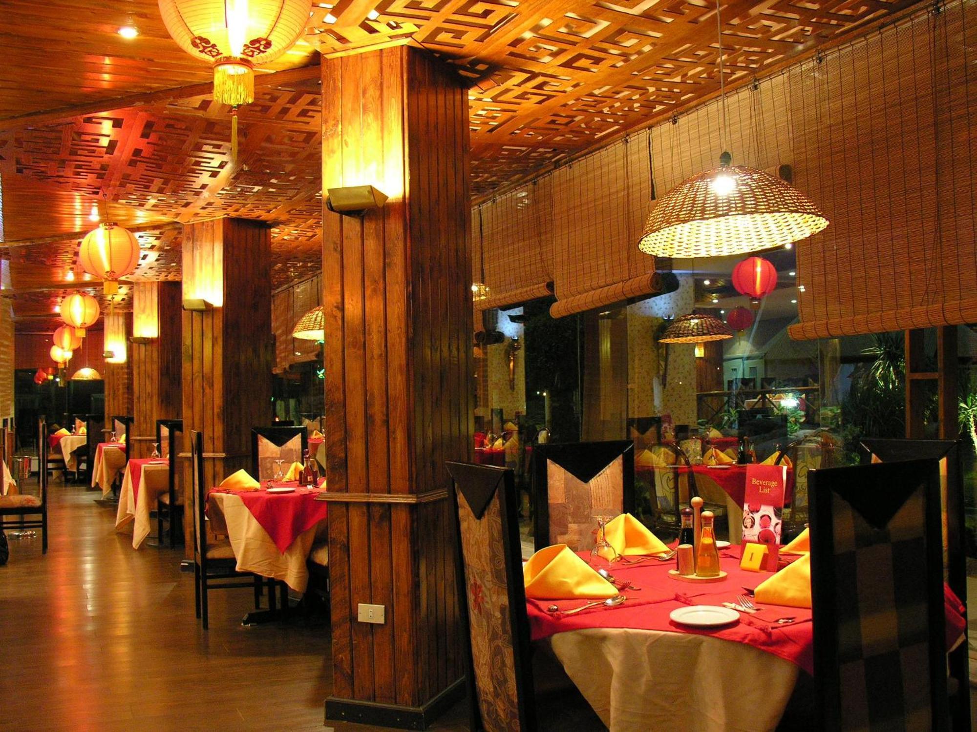Pyramisa Hotel Луксор Екстериор снимка